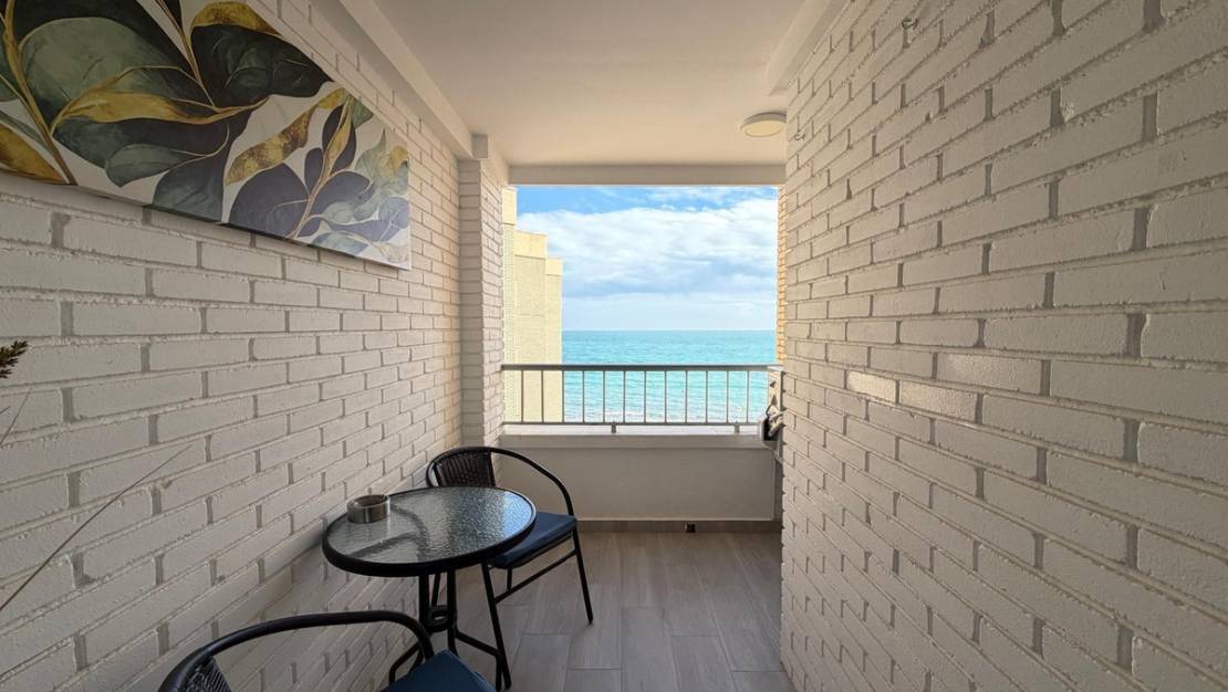 Sale - Apartment - Torrevieja - Torrevieja Centro