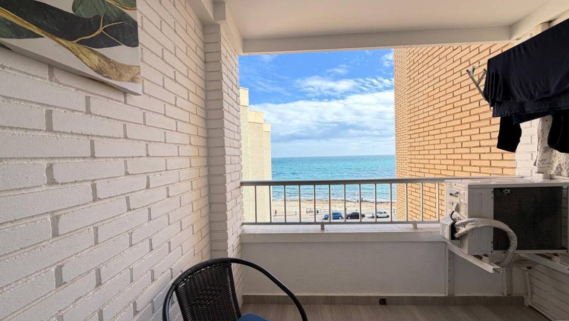 Sale - Apartment - Torrevieja - Torrevieja Centro