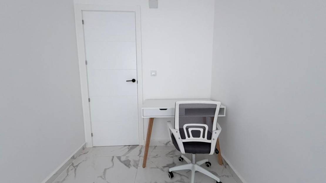 Sale - Apartment - Torrevieja - Torrevieja Centro