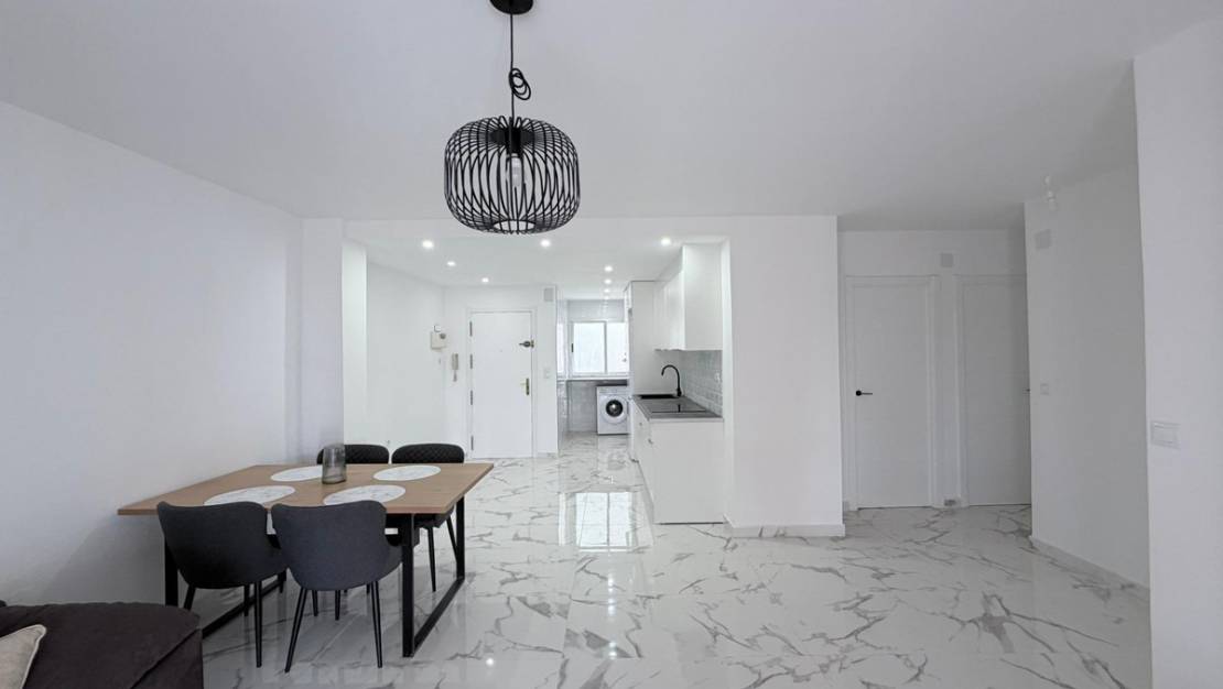 Sale - Apartment - Torrevieja - Torrevieja Centro