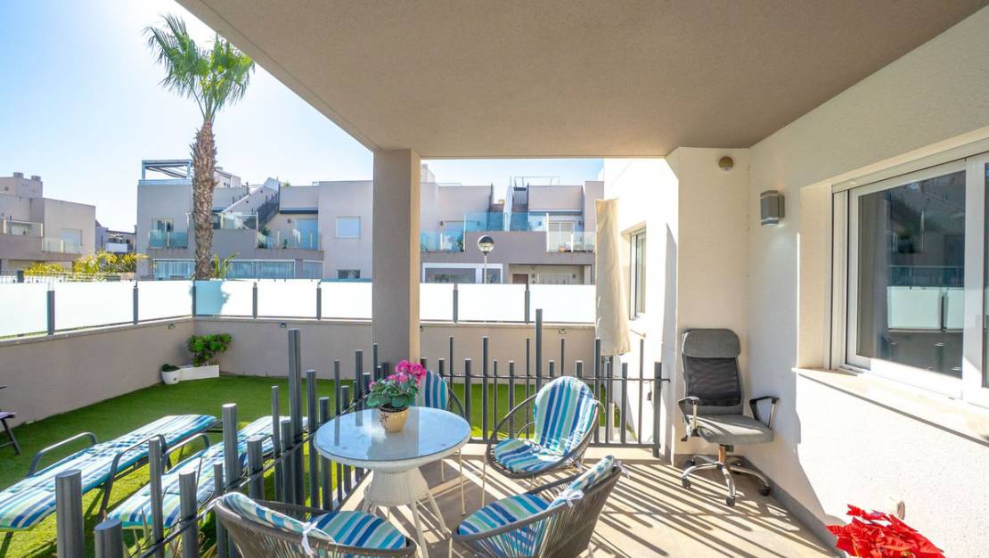 Sale - Apartment - Torrevieja - Torrevieja Centro