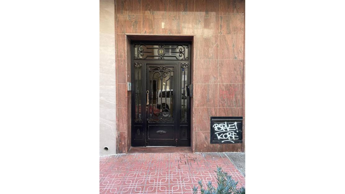 Sale - Apartment - Torrevieja - Torrevieja Centro