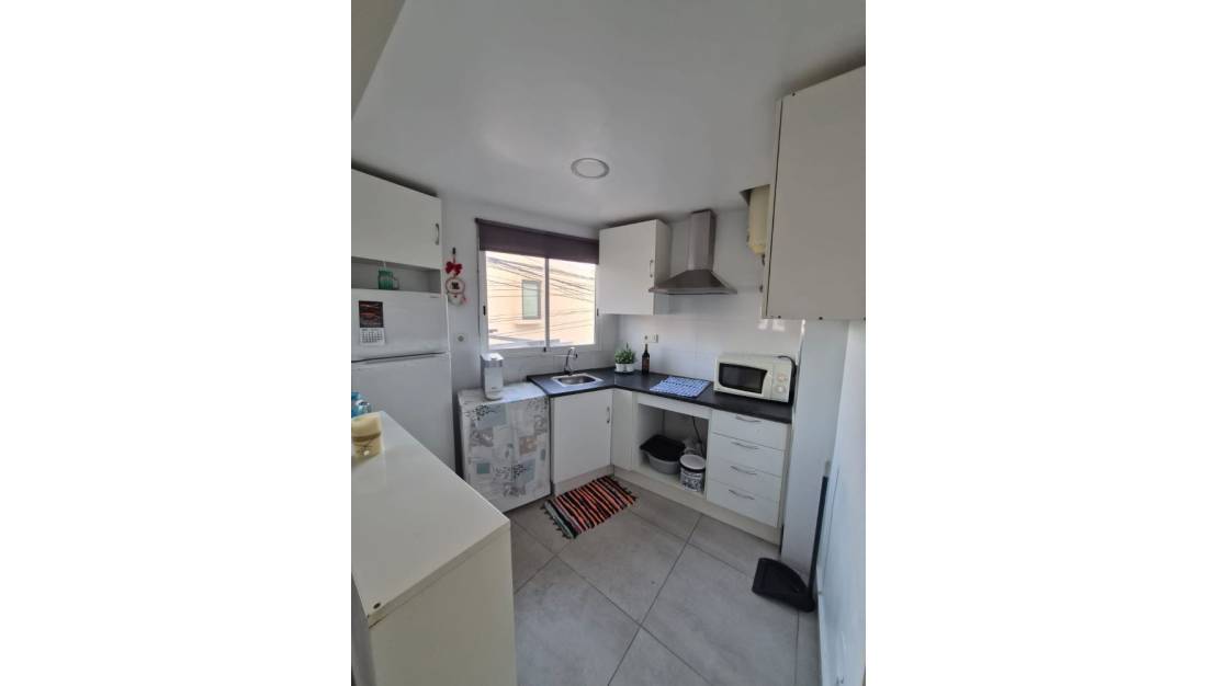 Sale - Apartment - Torrevieja - Torrevieja Centro