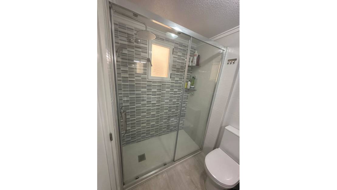 Sale - Apartment - Torrevieja - Torrevieja Centro