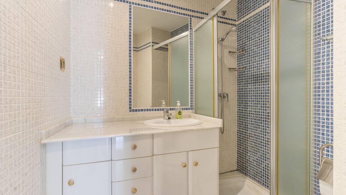 Sale - Apartment - Torrevieja - Torrevieja Centro