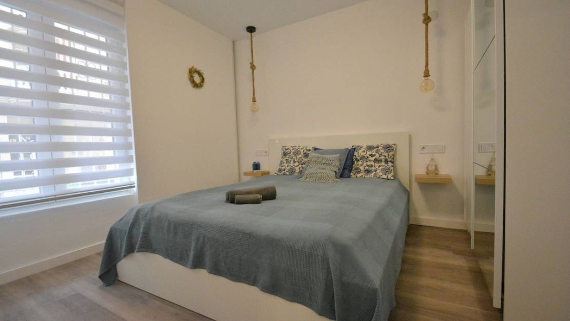 Sale - Apartment - Torrevieja - Torrevieja Centro