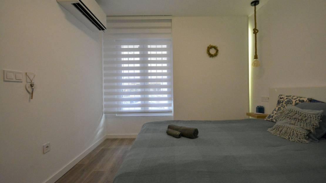 Sale - Apartment - Torrevieja - Torrevieja Centro