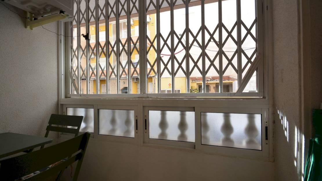 Sale - Apartment - Torrevieja - Torrevieja Centro