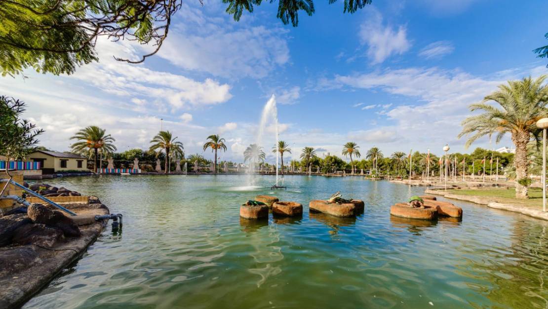 Sale - Apartment - Torrevieja - Torrevieja Centro