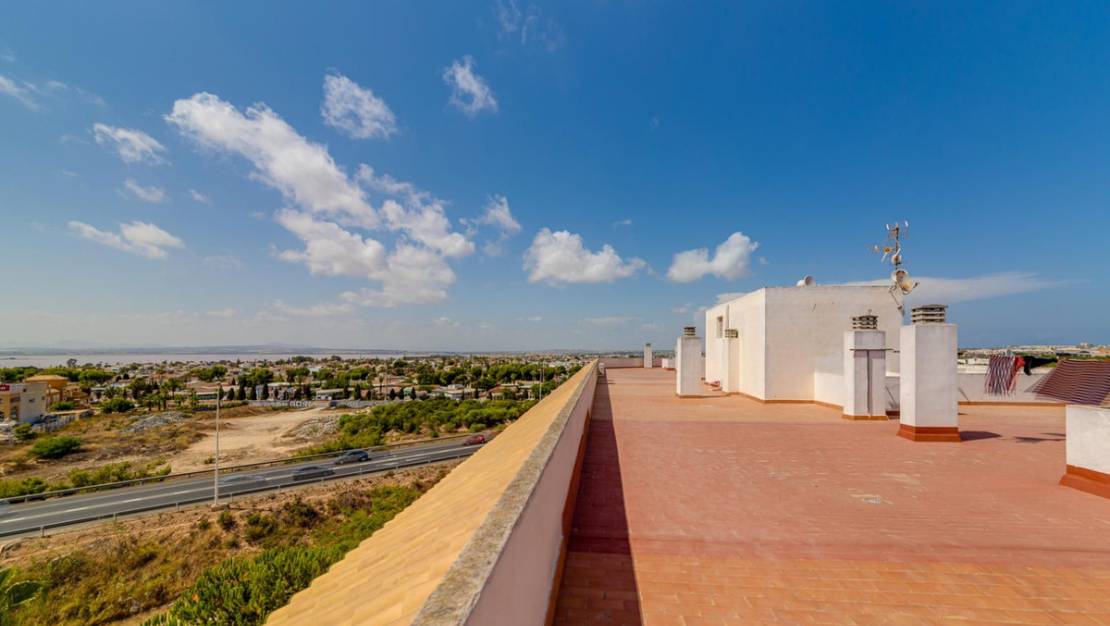 Sale - Apartment - Torrevieja - Torrevieja Centro