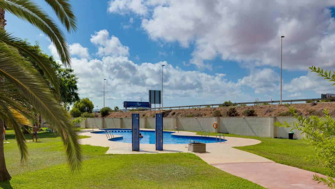 Sale - Apartment - Torrevieja - Torrevieja Centro