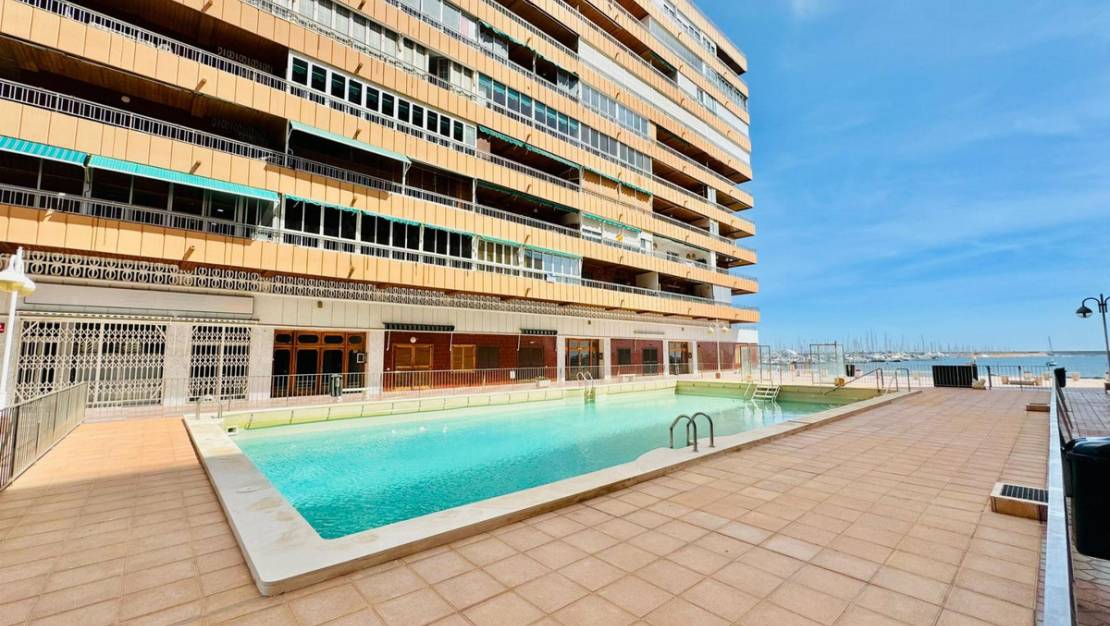 Sale - Apartment - Torrevieja - Torrevieja Centro