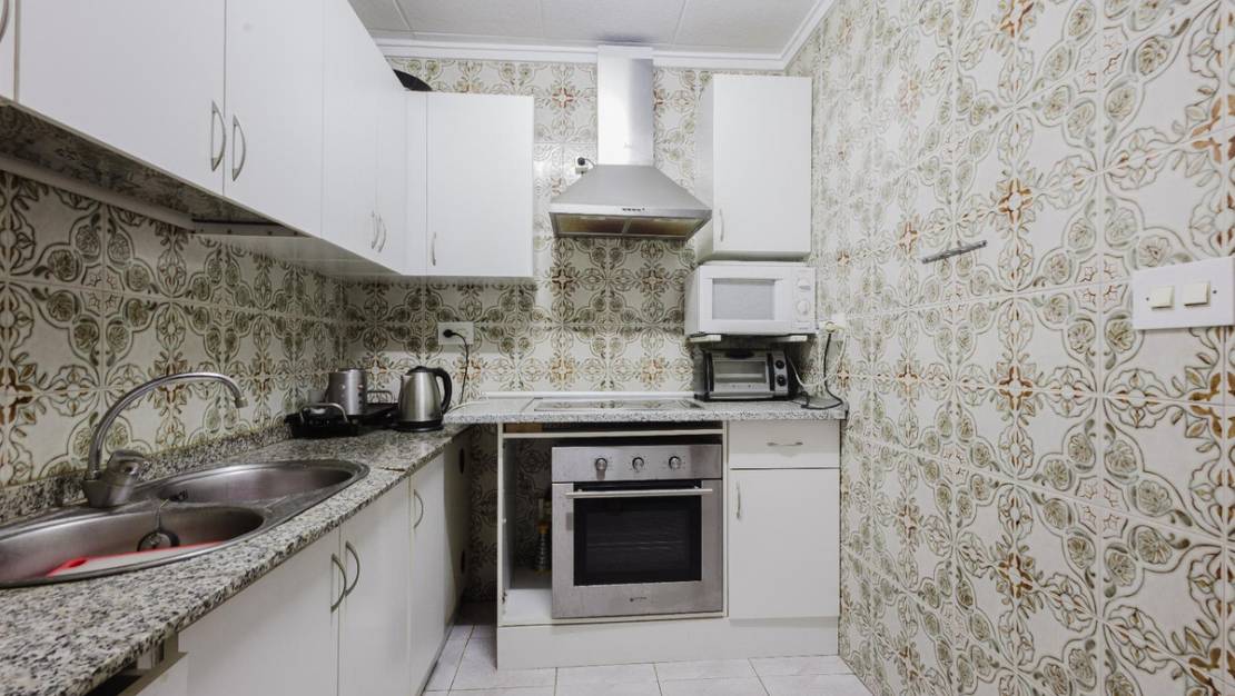 Sale - Apartment - Torrevieja - Torrevieja Centro