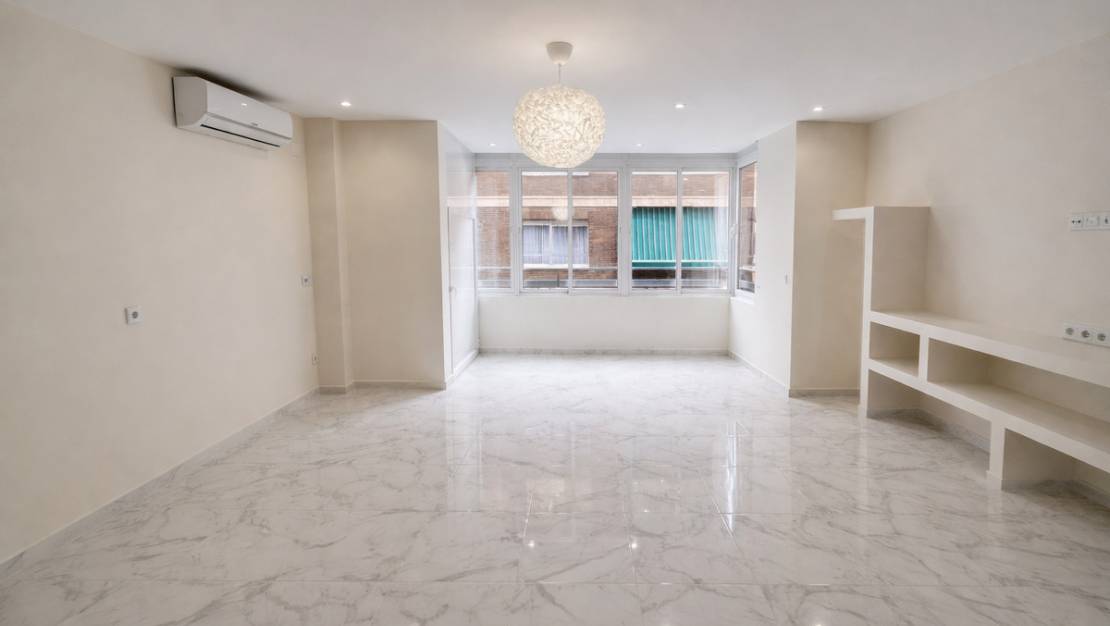 Sale - Apartment - Torrevieja - Torrevieja Centro