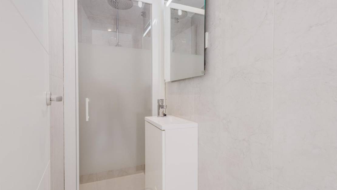 Sale - Apartment - Torrevieja - Torrevieja Centro