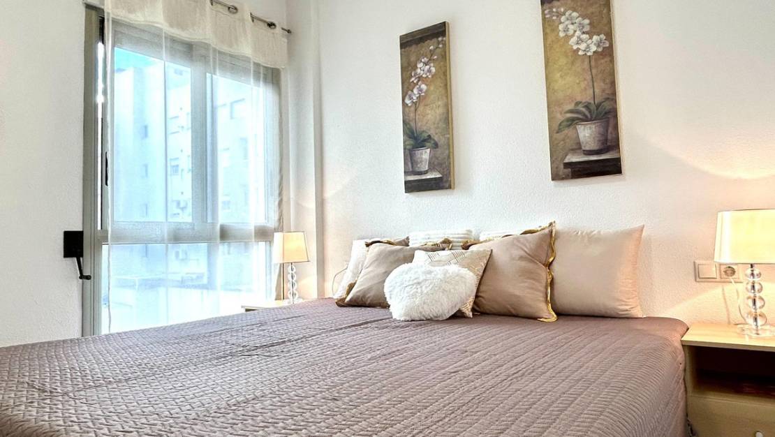 Sale - Apartment - Torrevieja - Torrevieja Centro