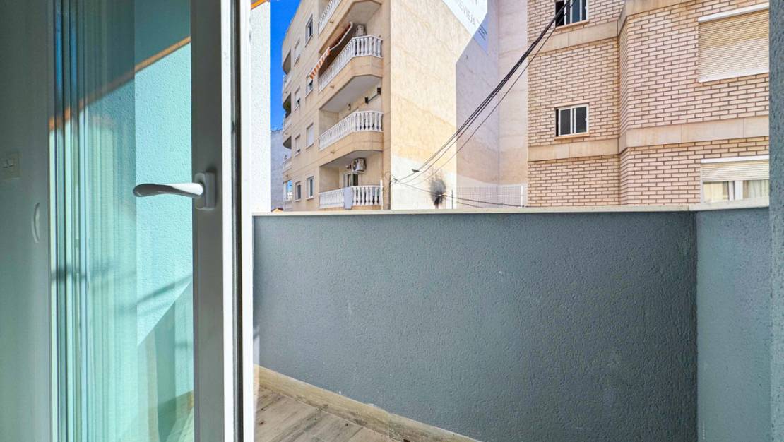 Sale - Apartment - Torrevieja - Torrevieja Centro