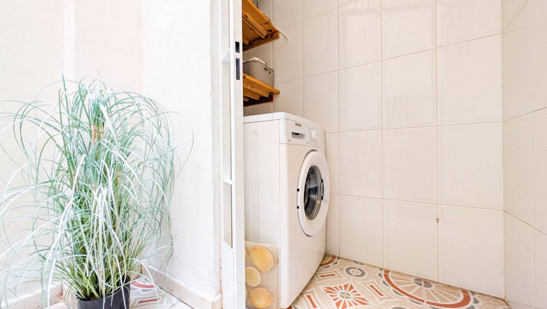 Sale - Apartment - Torrevieja - Torrevieja Centro