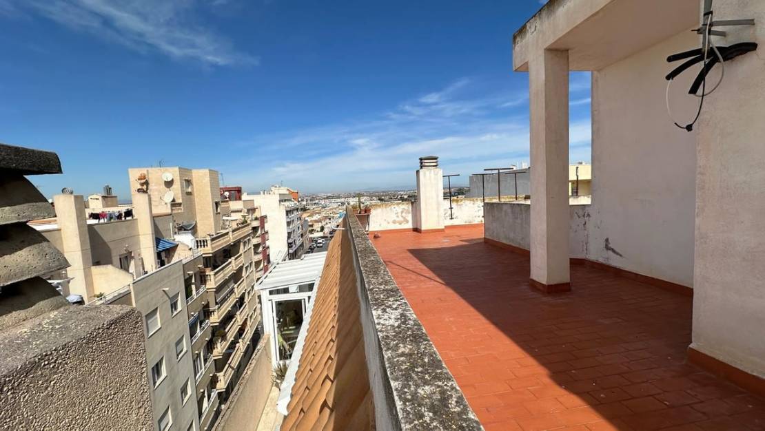 Sale - Apartment - Torrevieja - Torrevieja Centro