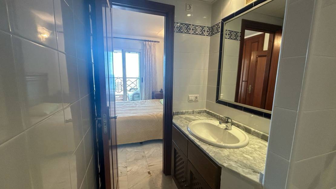 Sale - Apartment - Torrevieja - Torrevieja Centro