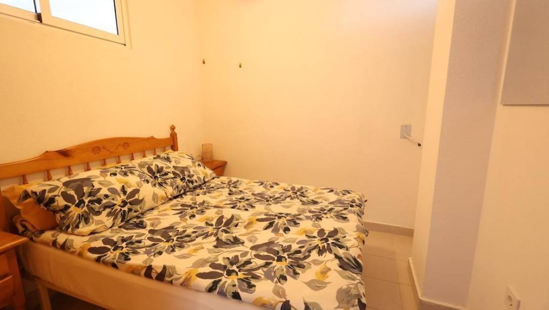 Sale - Apartment - Torrevieja - Torrevieja Centro