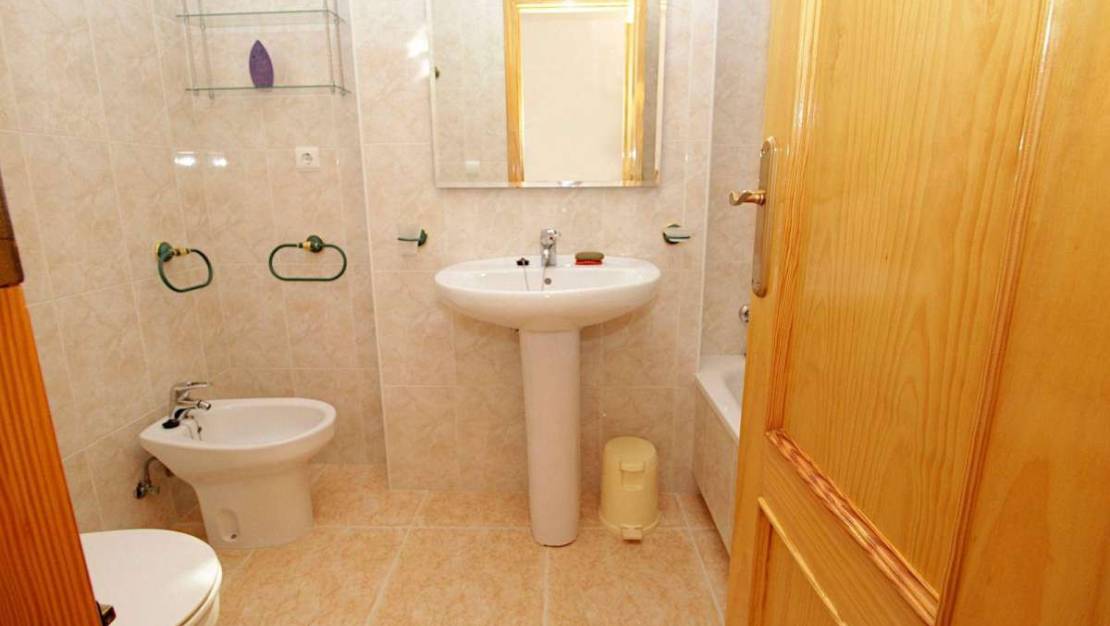 Sale - Apartment - Torrevieja - Torrevieja Centro