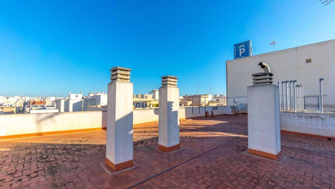 Sale - Apartment - Torrevieja - Torrevieja Centro