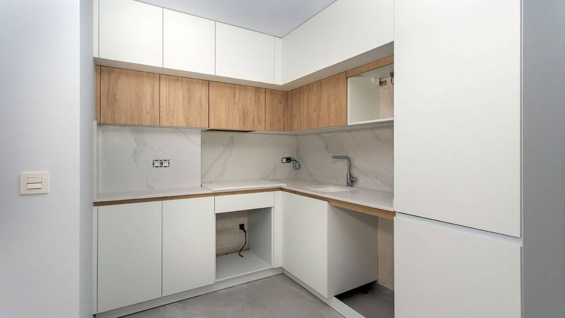 Sale - Apartment - Torrevieja - Torrevieja Centro