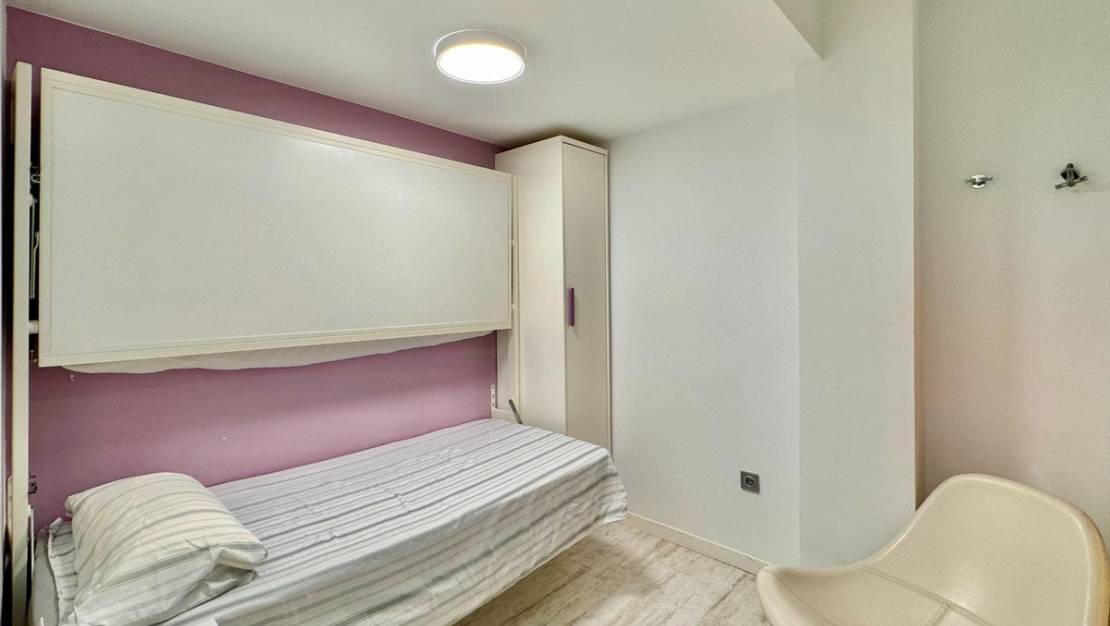 Sale - Apartment - Torrevieja - Torrevieja Centro