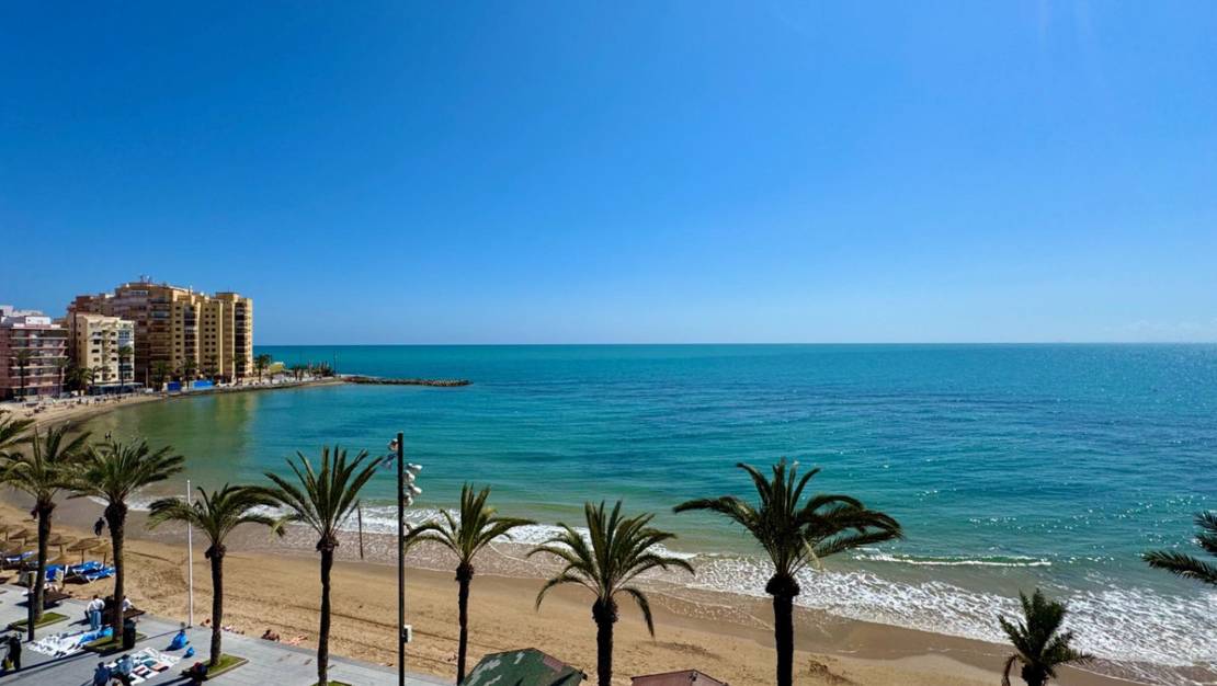 Sale - Apartment - Torrevieja - Torrevieja Centro