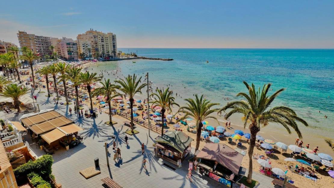 Sale - Apartment - Torrevieja - Torrevieja Centro