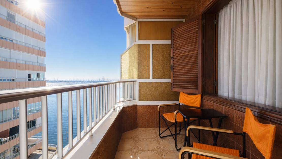 Sale - Apartment - Torrevieja - Torrevieja Centro