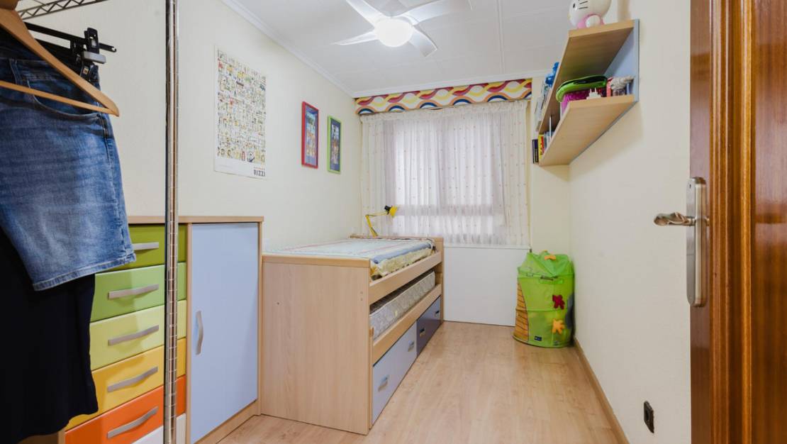 Sale - Apartment - Torrevieja - Torrevieja Centro