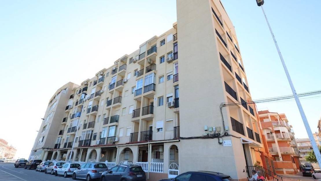 Sale - Apartment - Torrevieja - Torrevieja Centro