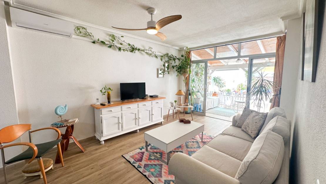 Sale - Apartment - Torrevieja - Torrevieja Centro