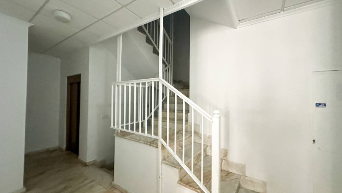 Sale - Apartment - Torrevieja - Torrevieja Centro