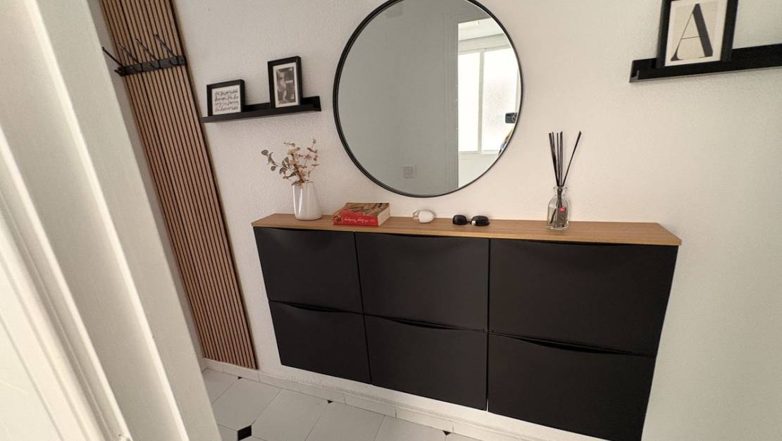 Sale - Apartment - Torrevieja - Torrevieja Centro