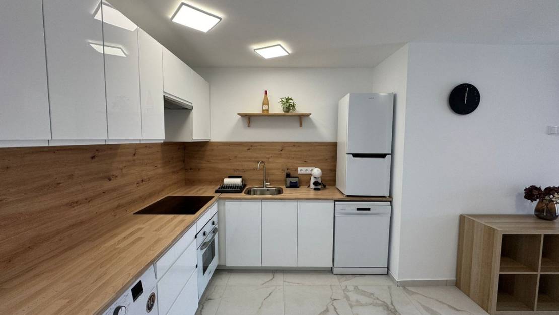 Sale - Apartment - Torrevieja - Torrevieja Centro