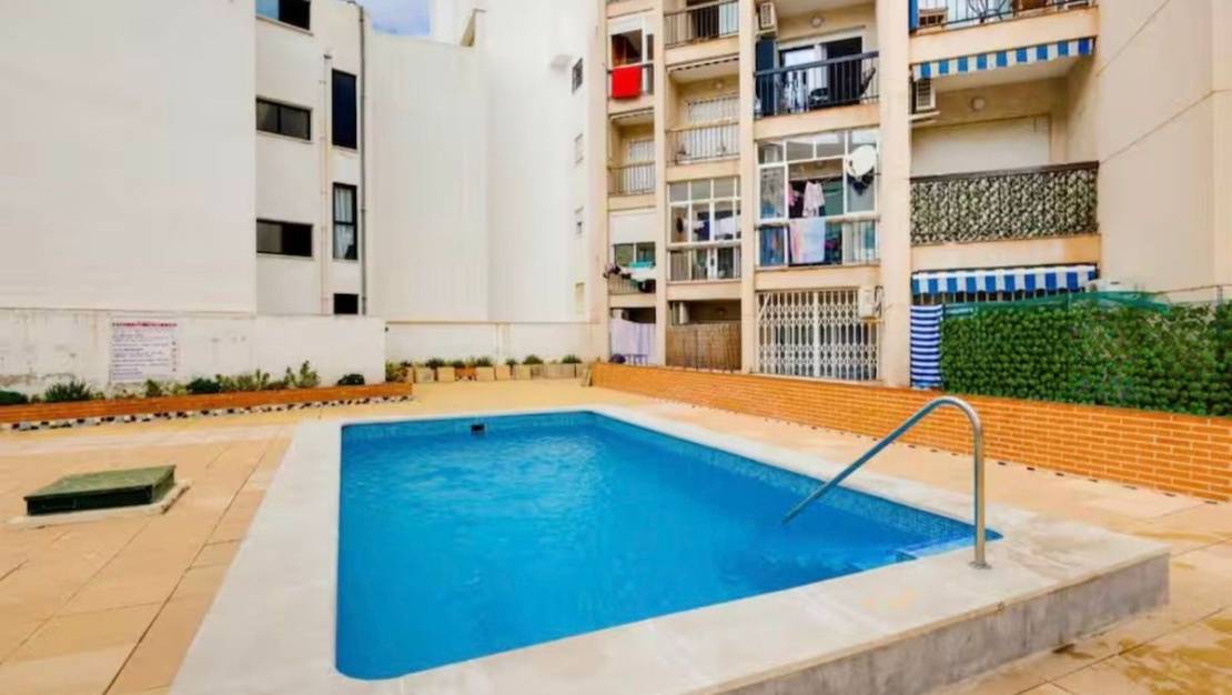 Sale - Apartment - Torrevieja - Torrevieja Centro