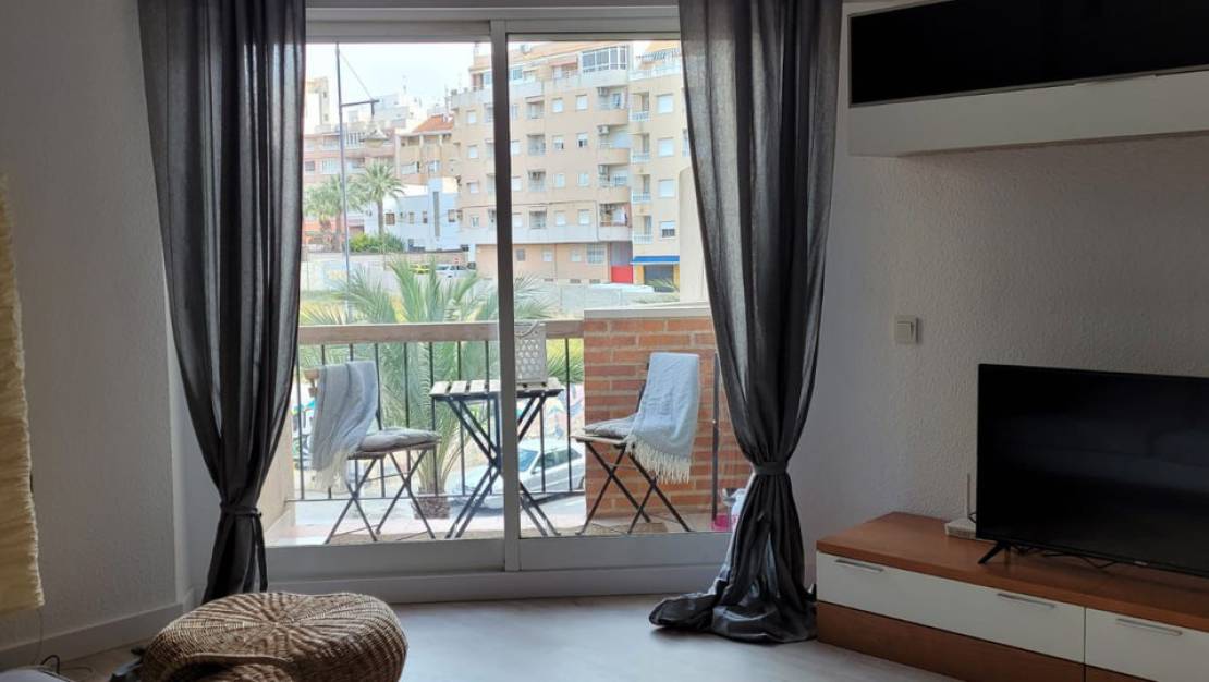 Sale - Apartment - Torrevieja - Torrevieja Centro