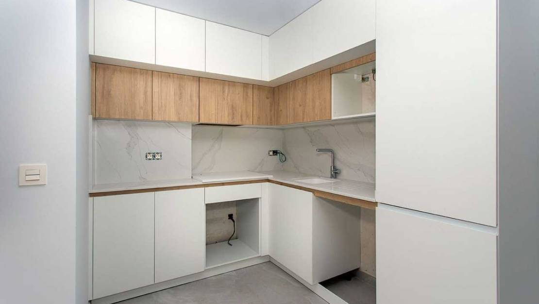 Sale - Apartment - Torrevieja - Torrevieja Centro