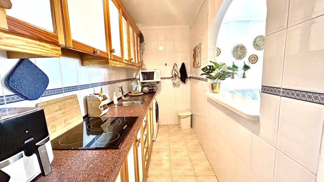 Sale - Apartment - Torrevieja - Torrevieja Centro