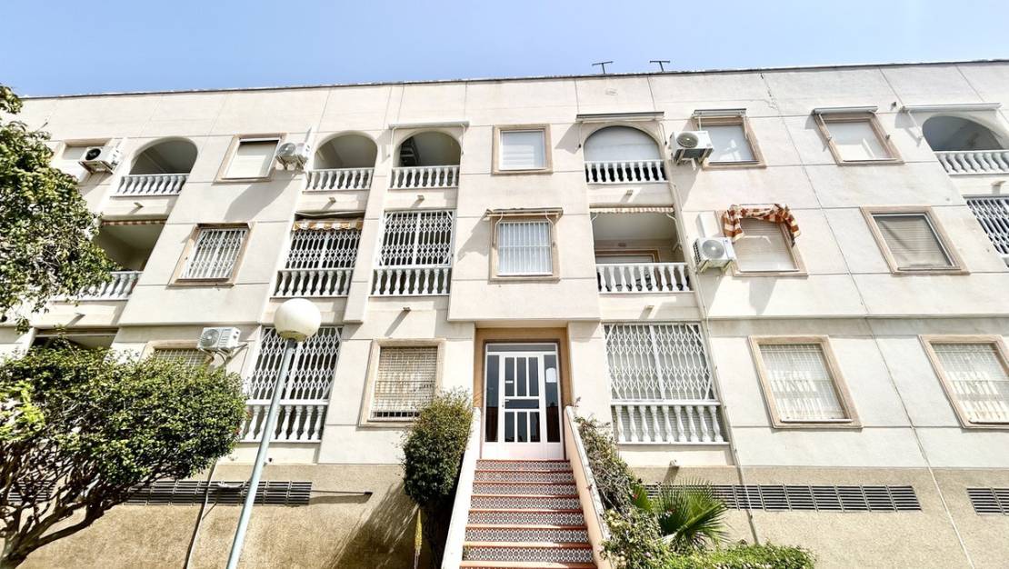 Sale - Apartment - Torrevieja - Torrevieja Centro