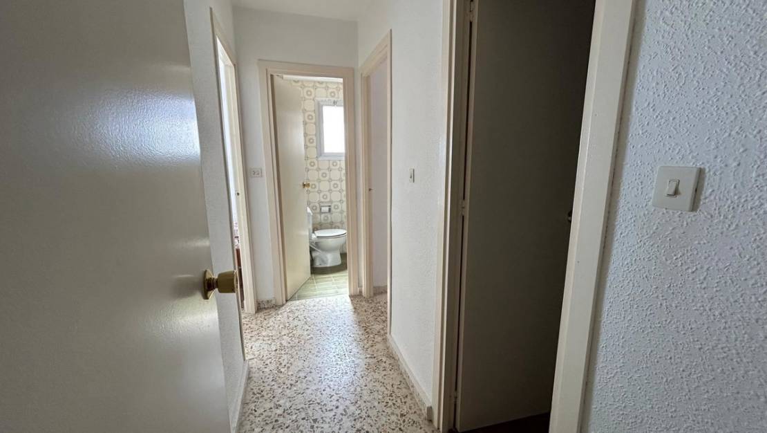 Sale - Apartment - Torrevieja - Torrevieja Centro