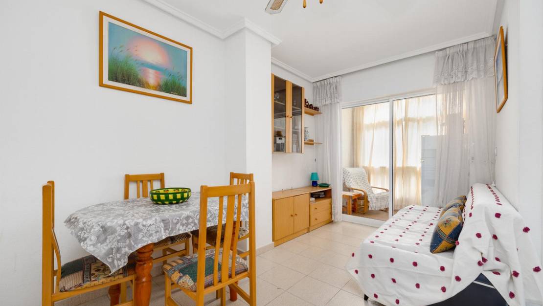 Sale - Apartment - Torrevieja - Torrevieja Centro