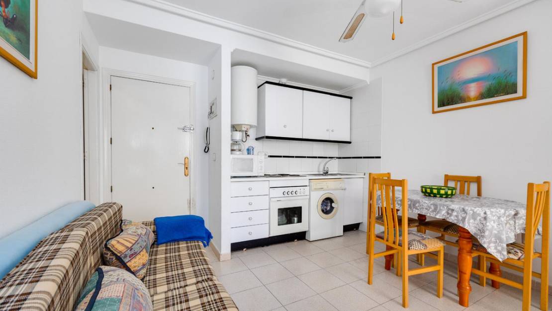 Sale - Apartment - Torrevieja - Torrevieja Centro