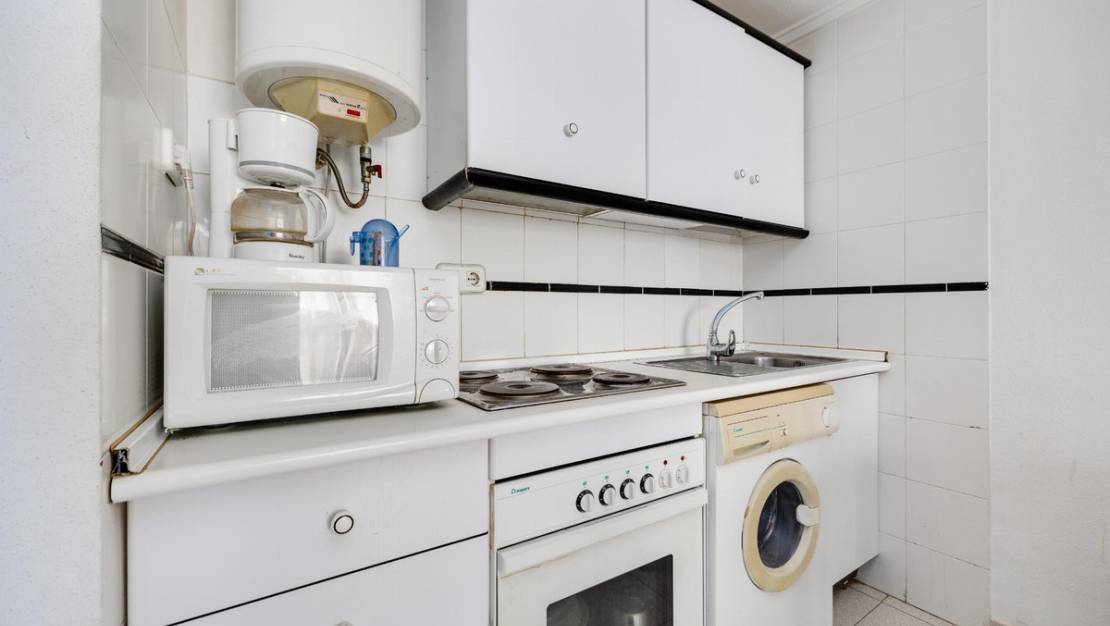 Sale - Apartment - Torrevieja - Torrevieja Centro