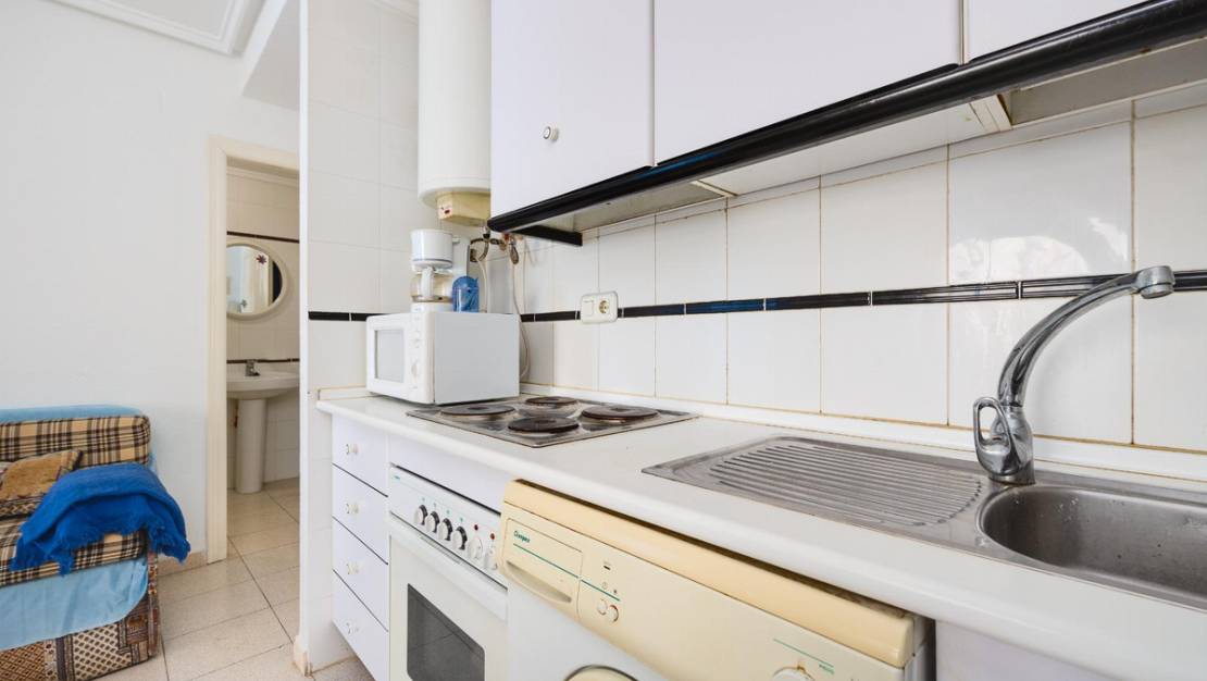 Sale - Apartment - Torrevieja - Torrevieja Centro