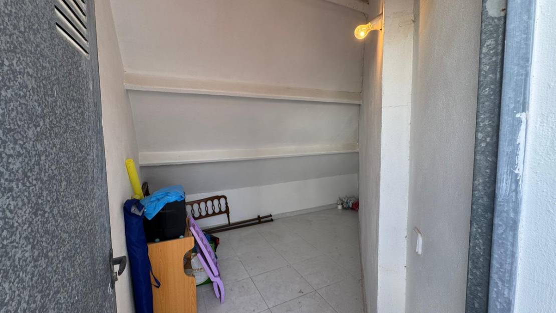 Sale - Apartment - Torrevieja - Torrevieja Centro