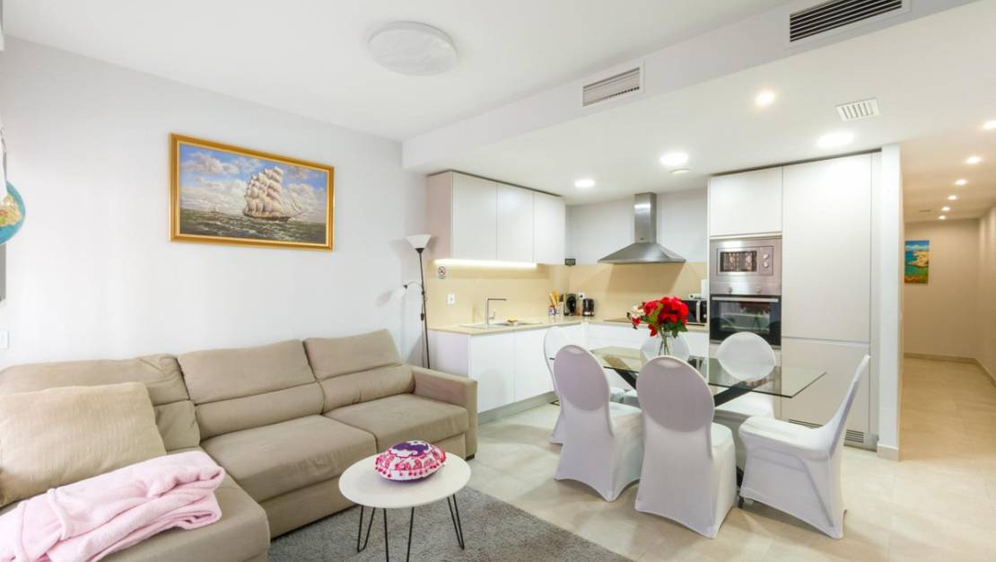 Sale - Apartment - Torrevieja - Torrevieja Centro